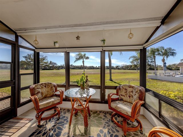 1027 CAPRI ISLES BOULEVARD 20, Venice, FL 34292