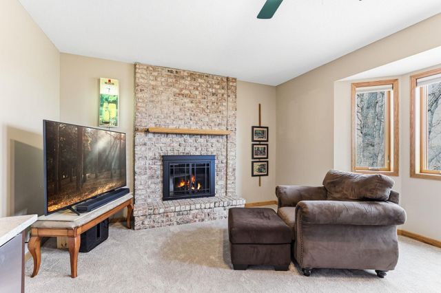 16048 Baywood Lane, Eden Prairie, MN 55346