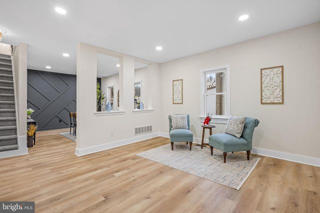 308 W 3RD ST, Palmyra, NJ 08065