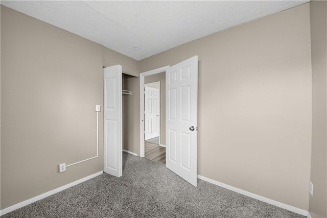 859 Flintridge Drive, Fairborn, OH 45324