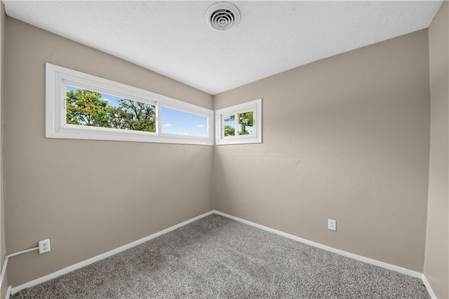 859 Flintridge Drive, Fairborn, OH 45324