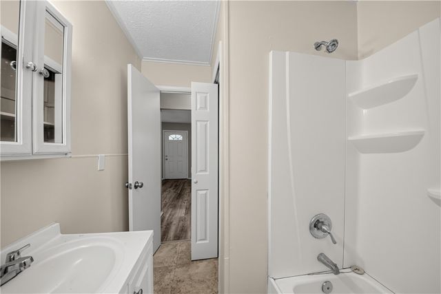 859 Flintridge Drive, Fairborn, OH 45324