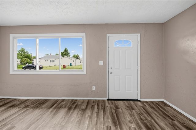 859 Flintridge Drive, Fairborn, OH 45324