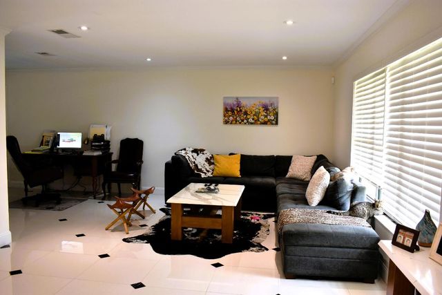 120 Sunflower Circle, Royal Palm Beach, FL 33411