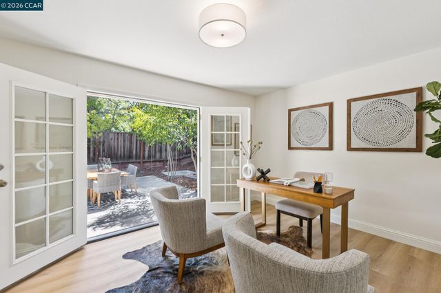 13 Anne Ct, Walnut Creek, CA 94598