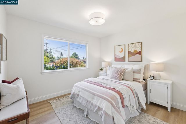 13 Anne Ct, Walnut Creek, CA 94598