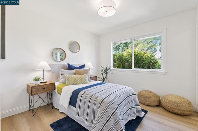 13 Anne Ct, Walnut Creek, CA 94598