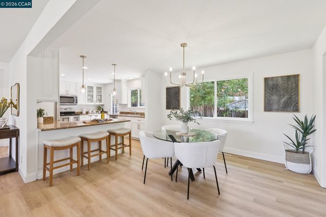 13 Anne Ct, Walnut Creek, CA 94598