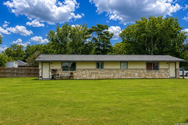144 W Villaret Blvd Unit 142, San Antonio, TX 78221