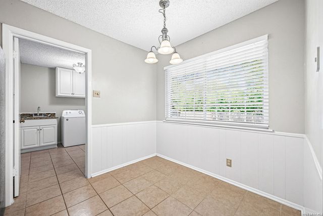 412 Cordoba Dr, Universal City, TX 78148