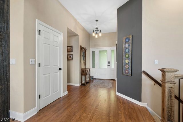 14 Wentworth Ct, Hardyston Twp., NJ 07419