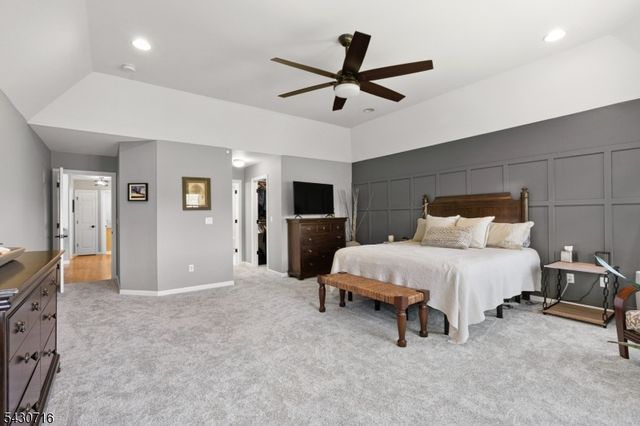 14 Wentworth Ct, Hardyston Twp., NJ 07419
