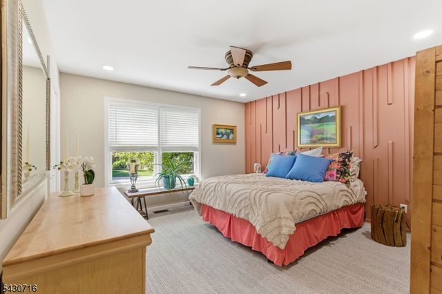 14 Wentworth Ct, Hardyston Twp., NJ 07419