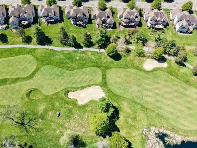 14 Wentworth Ct, Hardyston Twp., NJ 07419