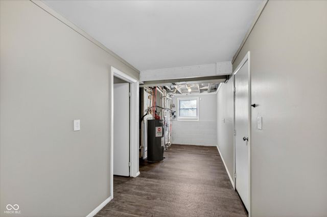 10322 Starview Drive, Indianapolis, IN 46229