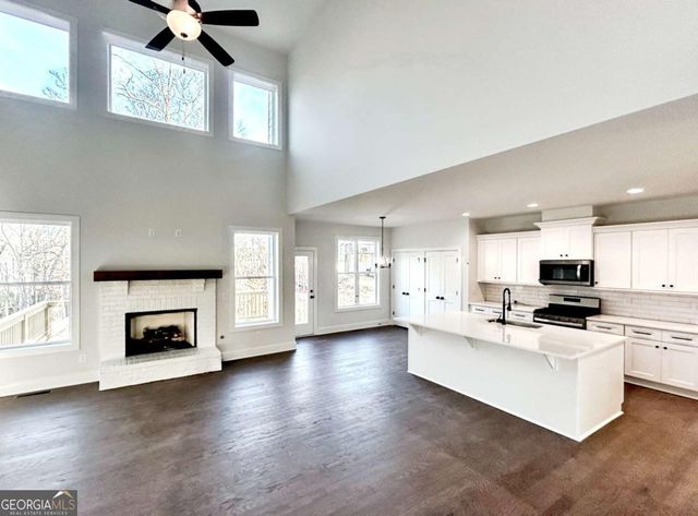 1695 Darby Road, Waleska, GA 30183