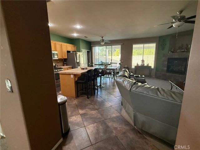 251 Spinnaker Street, San Jacinto, CA 92583