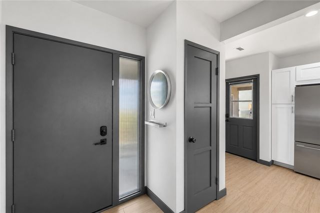 6721 E La Marimba, Long Beach, CA 90815