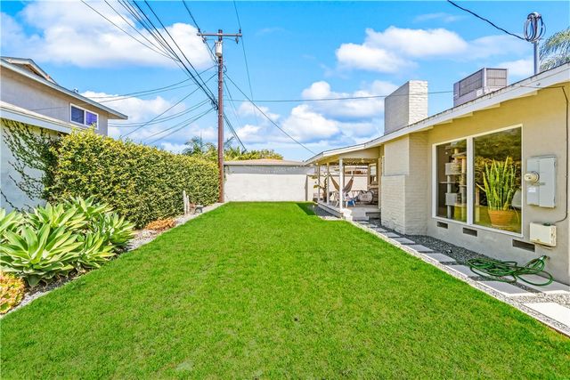 6721 E La Marimba, Long Beach, CA 90815