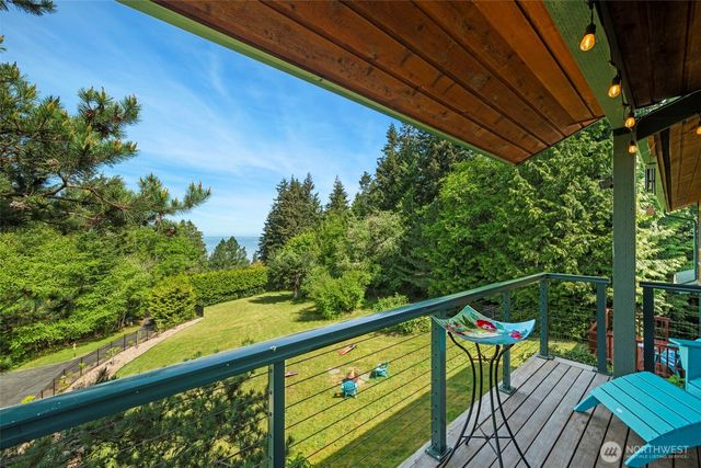532 Whitecap Road, Bellingham, WA 98229