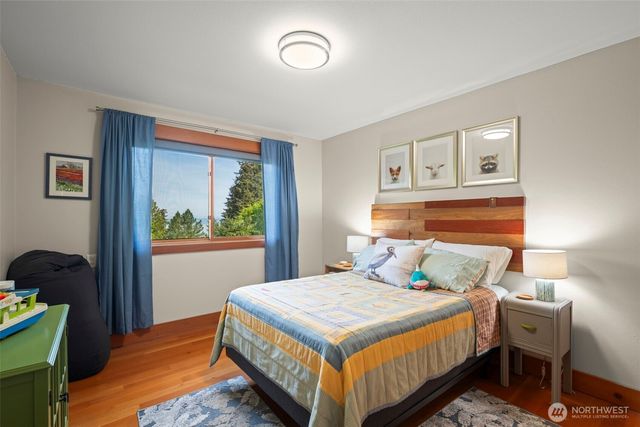 532 Whitecap Road, Bellingham, WA 98229