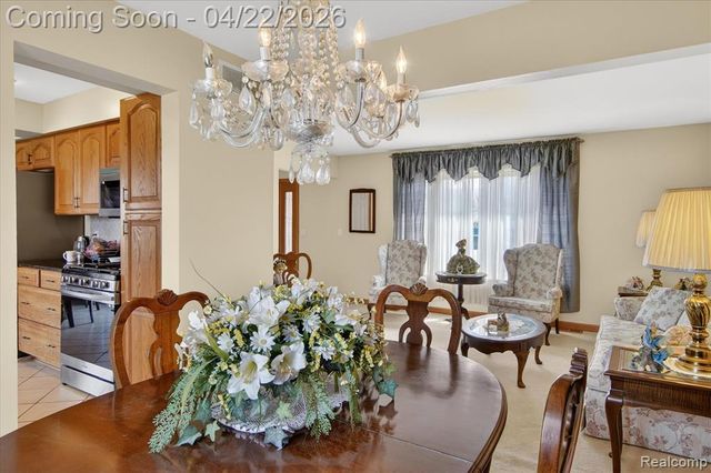 44226 Harsdale Drive, Canton, MI 48187