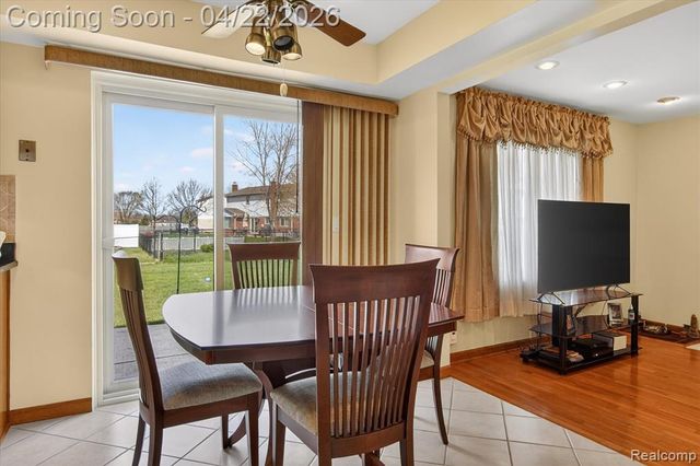 44226 Harsdale Drive, Canton, MI 48187