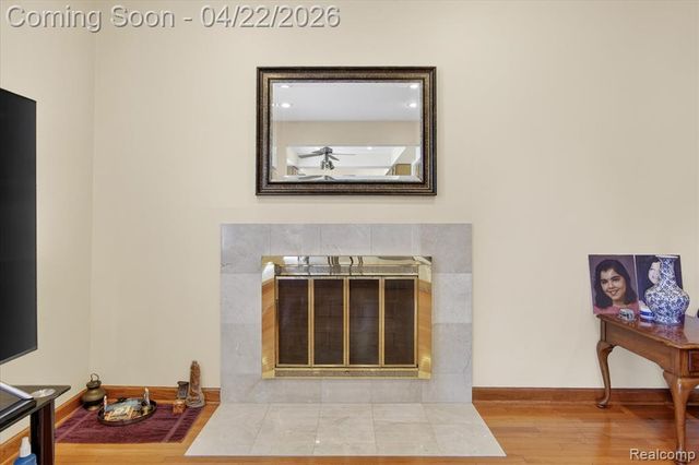 44226 Harsdale Drive, Canton, MI 48187