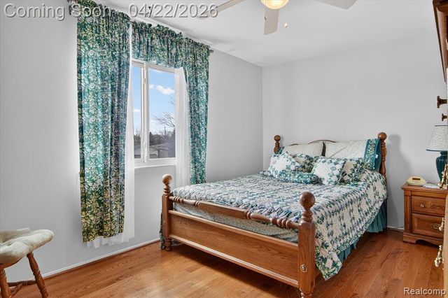 44226 Harsdale Drive, Canton, MI 48187