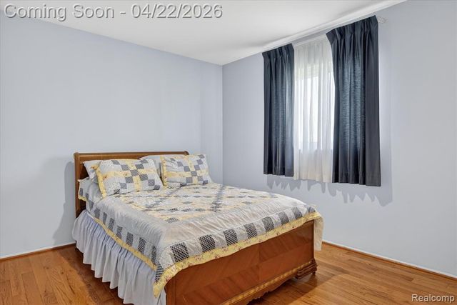 44226 Harsdale Drive, Canton, MI 48187