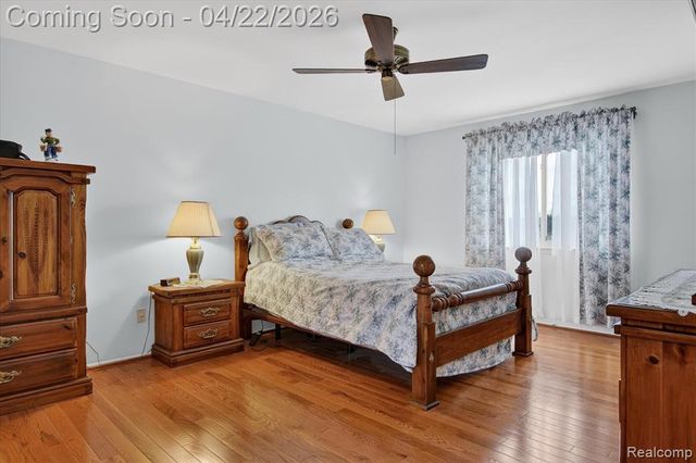 44226 Harsdale Drive, Canton, MI 48187