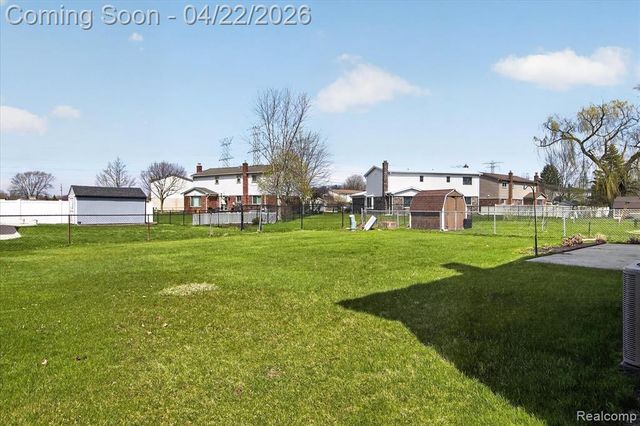 44226 Harsdale Drive, Canton, MI 48187