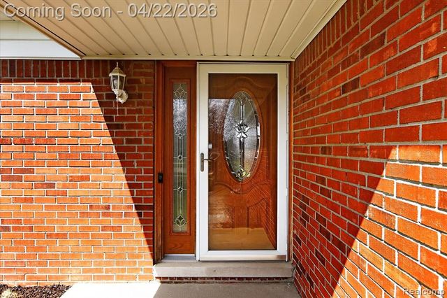44226 Harsdale Drive, Canton, MI 48187