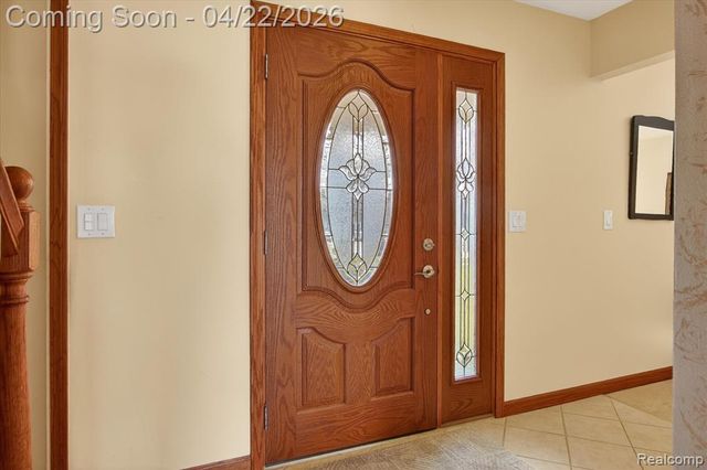 44226 Harsdale Drive, Canton, MI 48187