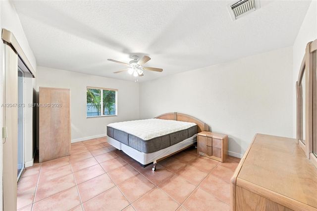 15059 SW 33rd Ter, Miami, FL 33185