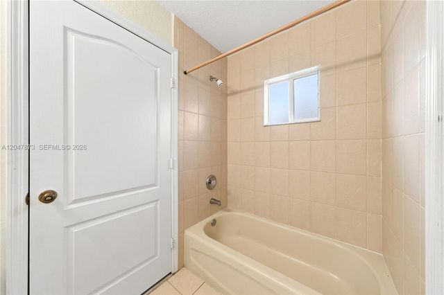 15059 SW 33rd Ter, Miami, FL 33185