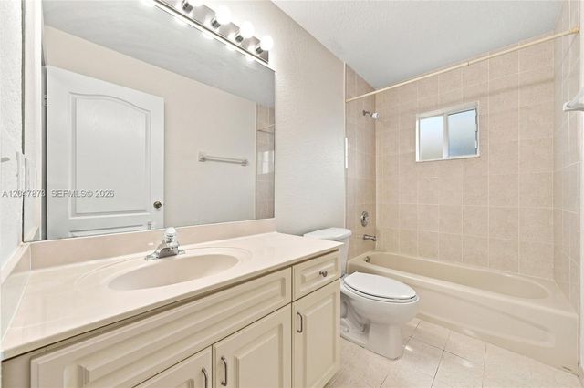 15059 SW 33rd Ter, Miami, FL 33185