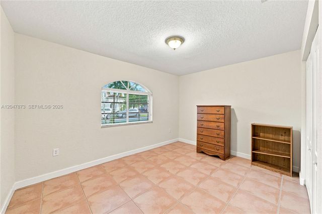 15059 SW 33rd Ter, Miami, FL 33185