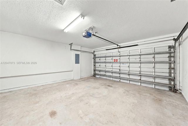 15059 SW 33rd Ter, Miami, FL 33185