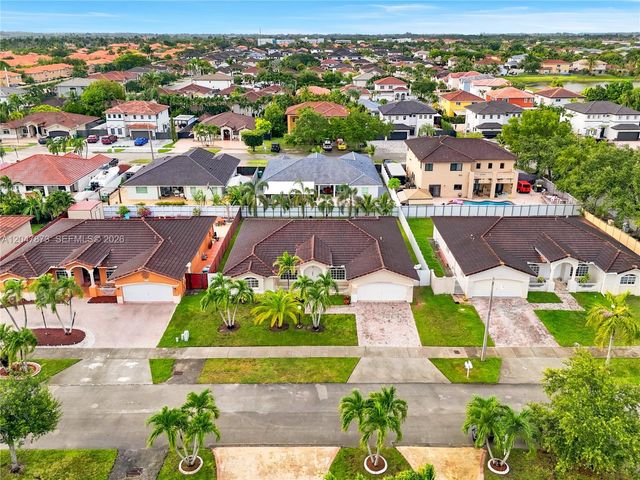 15059 SW 33rd Ter, Miami, FL 33185