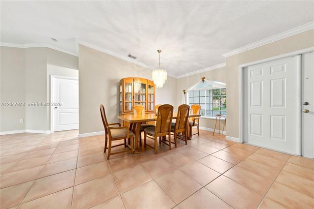 15059 SW 33rd Ter, Miami, FL 33185