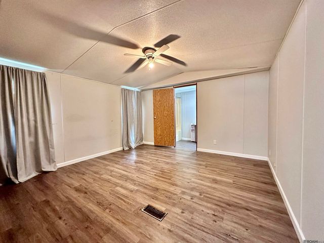 43491 La Hwy 42, Prairieville, LA 70769