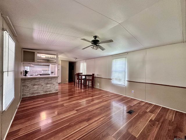 43491 La Hwy 42, Prairieville, LA 70769