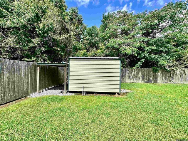 43491 La Hwy 42, Prairieville, LA 70769