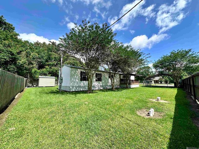 43491 La Hwy 42, Prairieville, LA 70769