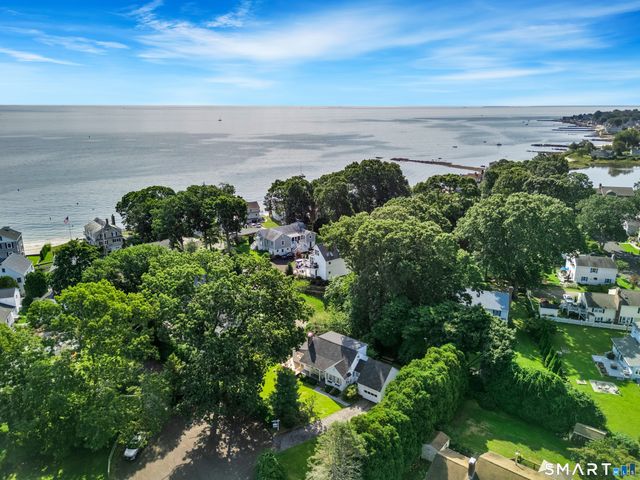 7 Barrett Drive, East Lyme, CT 06357