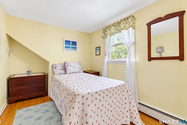 7 Barrett Drive, East Lyme, CT 06357