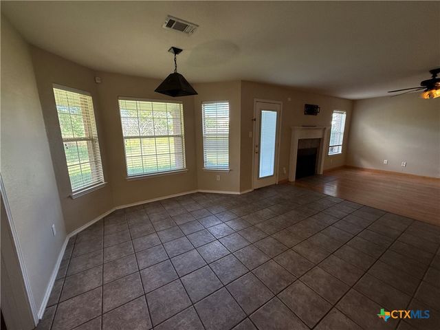 4403 Oak Vista Circle, Killeen, TX 76542