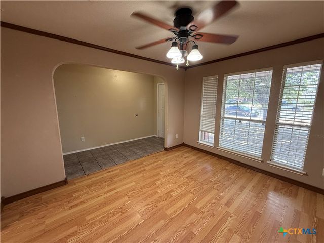 4403 Oak Vista Circle, Killeen, TX 76542