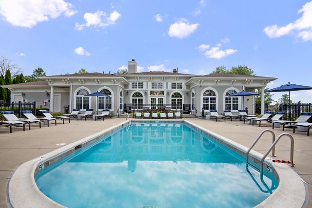 1155 Museum Boulevard 03-0217, Vernon Hills, IL 60061